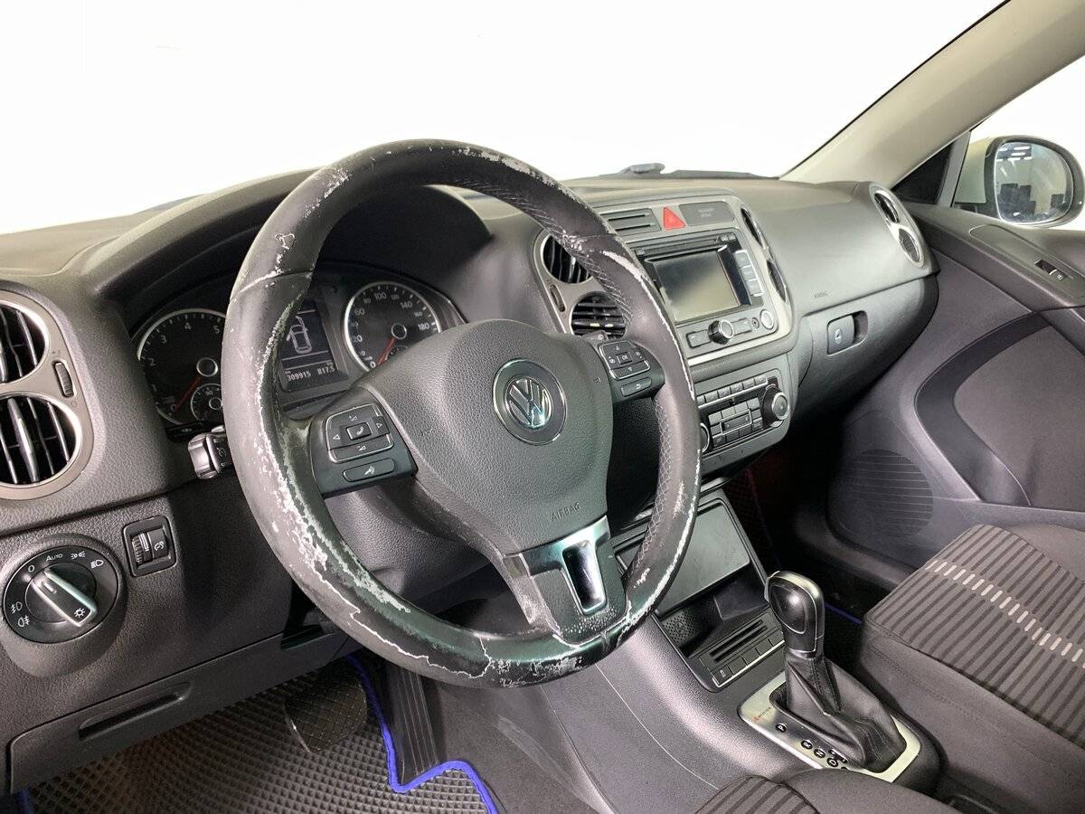 Купить Volkswagen Tiguan с пробегом. Фото: #10