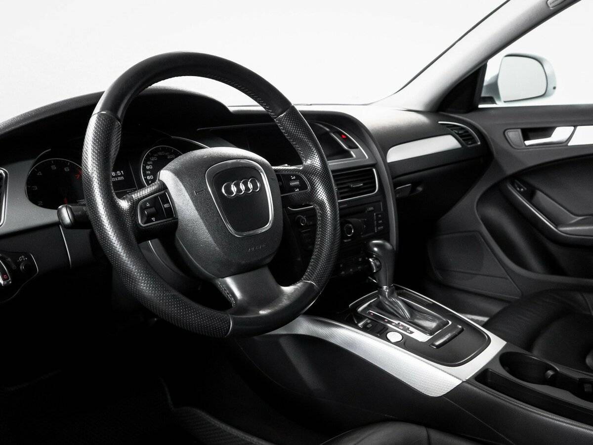 Купить Audi A4 с пробегом. Фото: #13