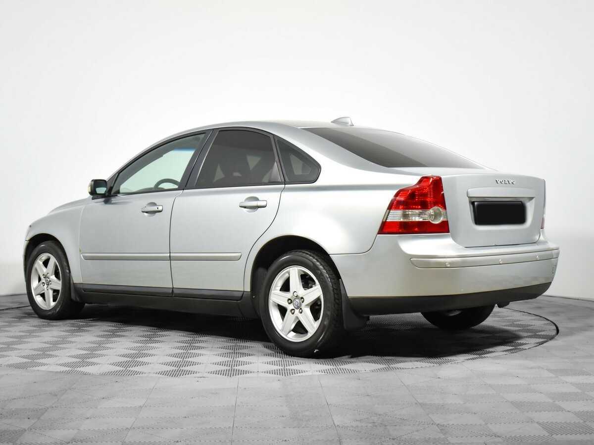 Купить Volvo S40 с пробегом. Фото: #6