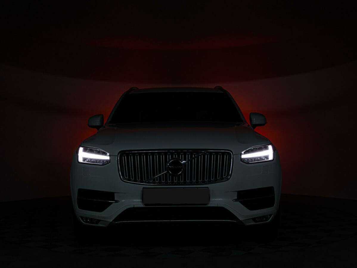 Купить Volvo XC90 с пробегом. Фото: #25