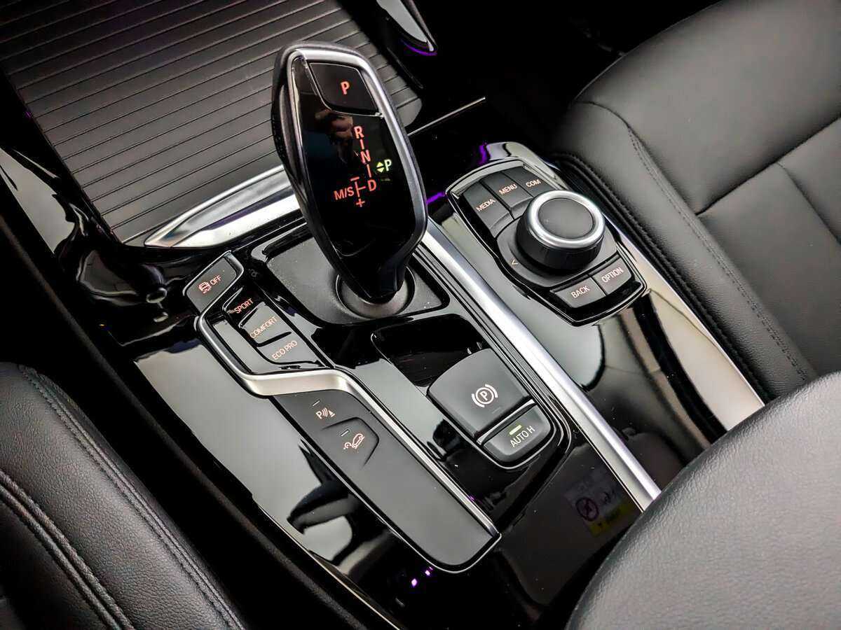 Купить BMW X3 с пробегом. Фото: #21