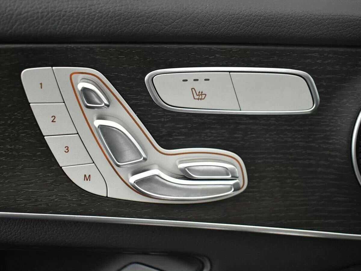 Купить Mercedes-Benz GLC с пробегом. Фото: #20