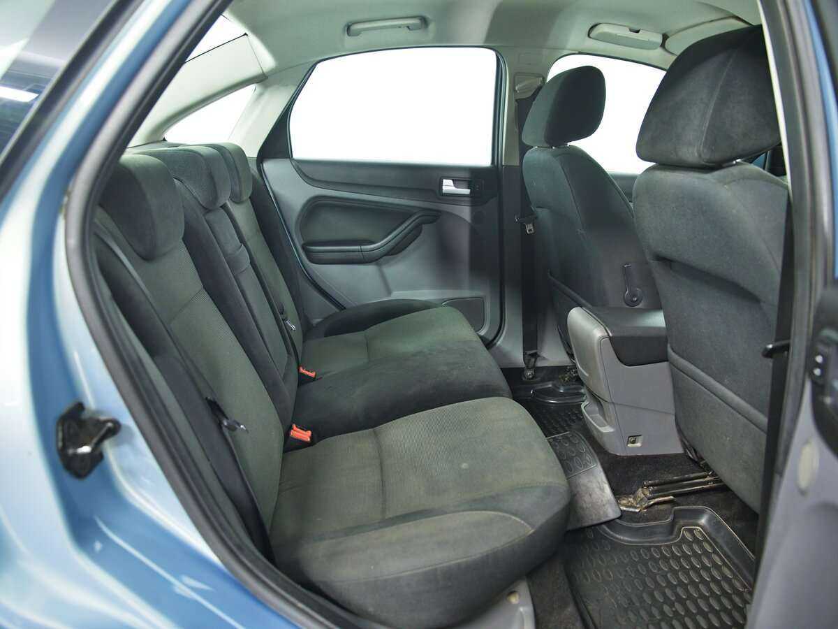 Купить Ford Focus с пробегом. Фото: #14