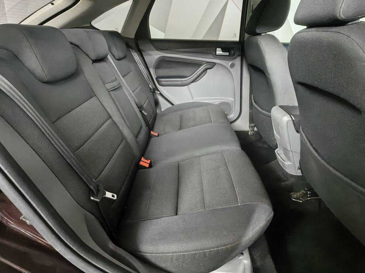 Купить Ford Focus с пробегом. Фото: #12