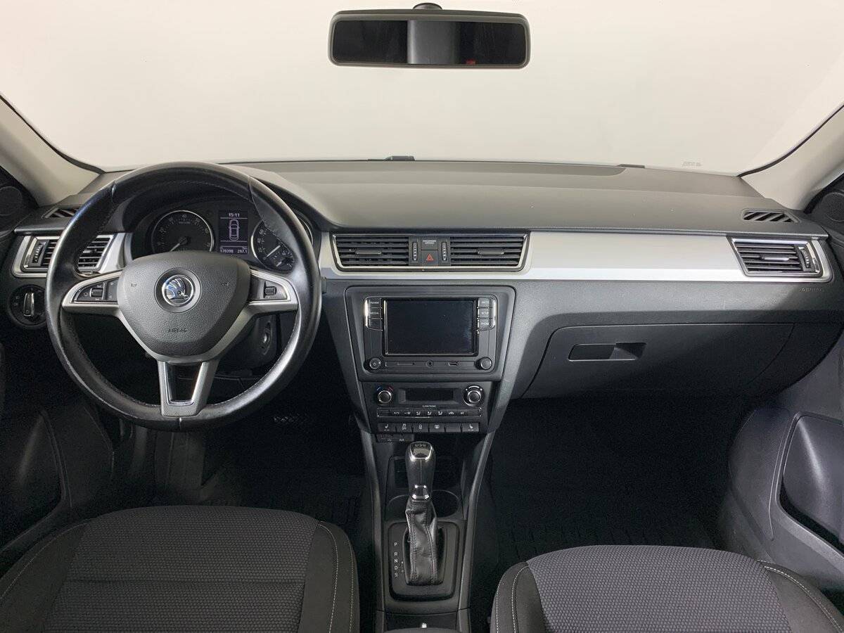 Купить Skoda Rapid с пробегом. Фото: #11