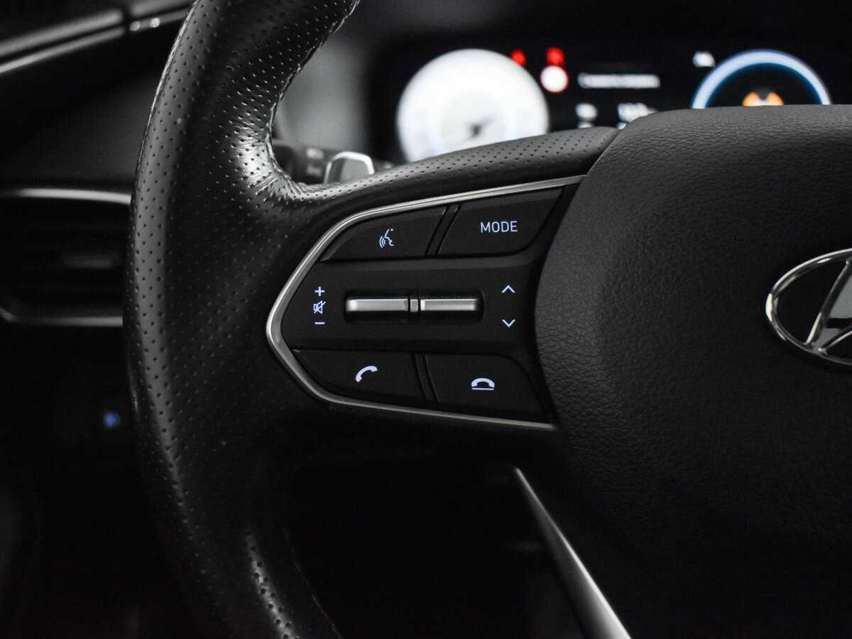 Купить Hyundai Santa Fe с пробегом. Фото: #21