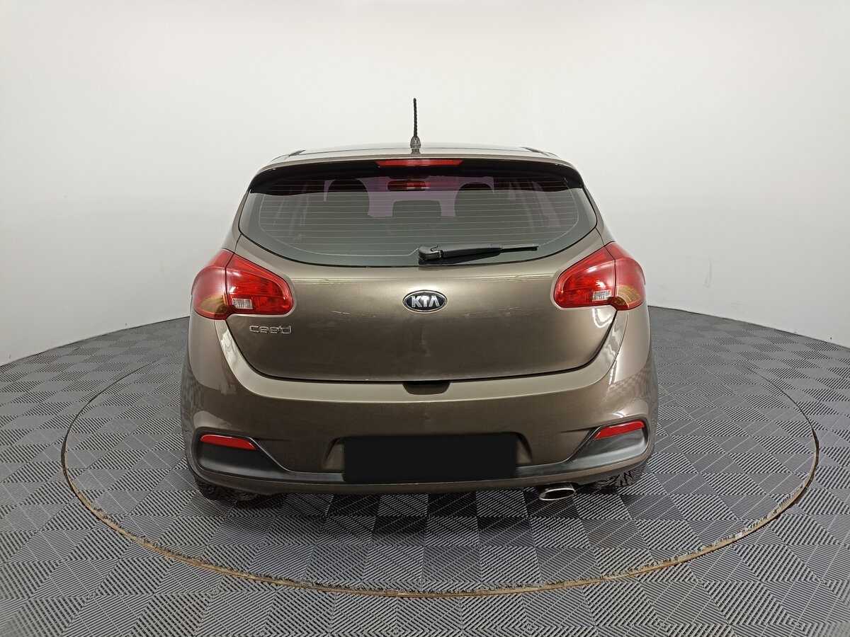Купить Kia Ceed с пробегом. Фото: #5