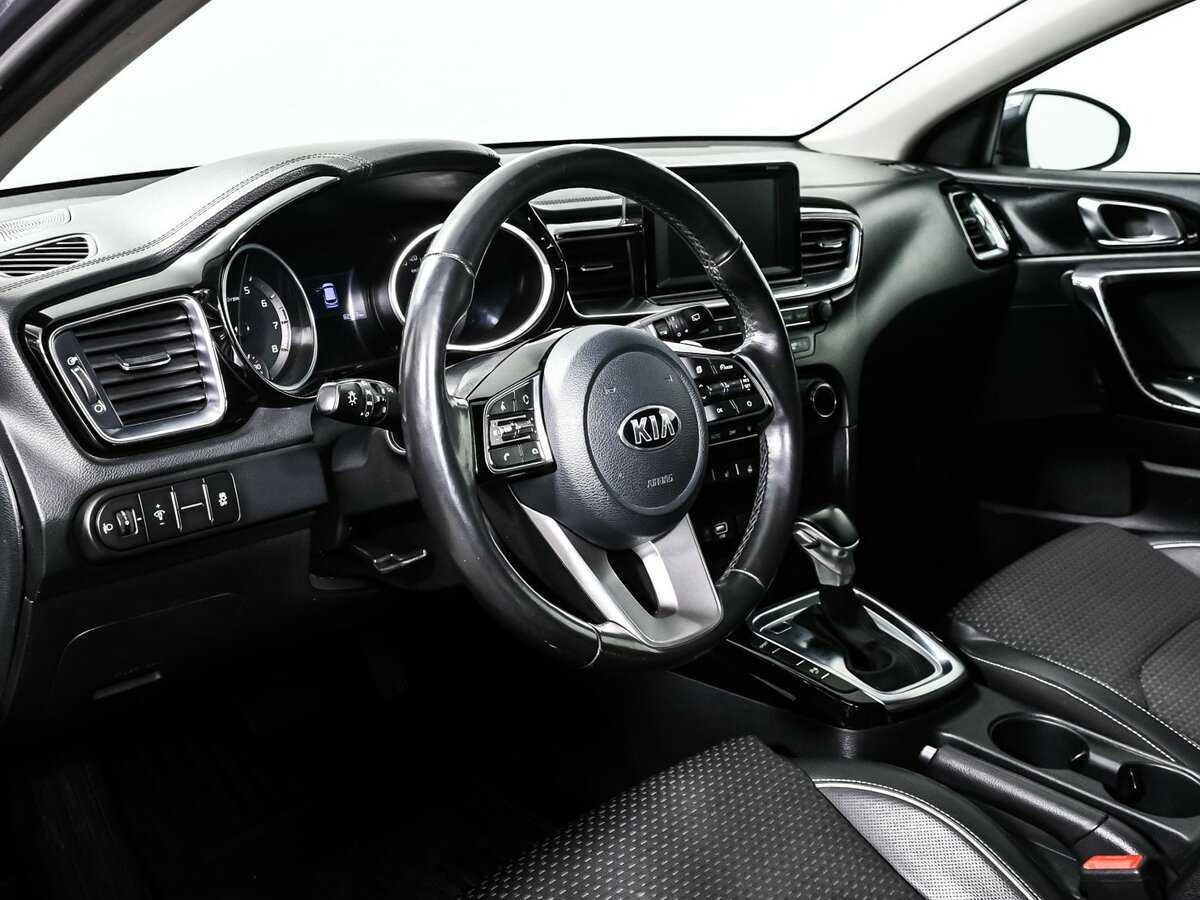 Купить Kia Ceed с пробегом. Фото: #11