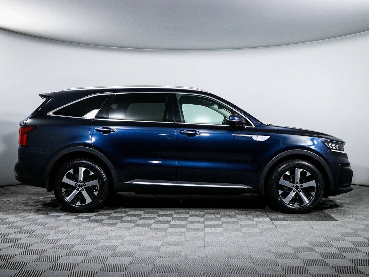 Купить Kia Sorento с пробегом. Фото: #3