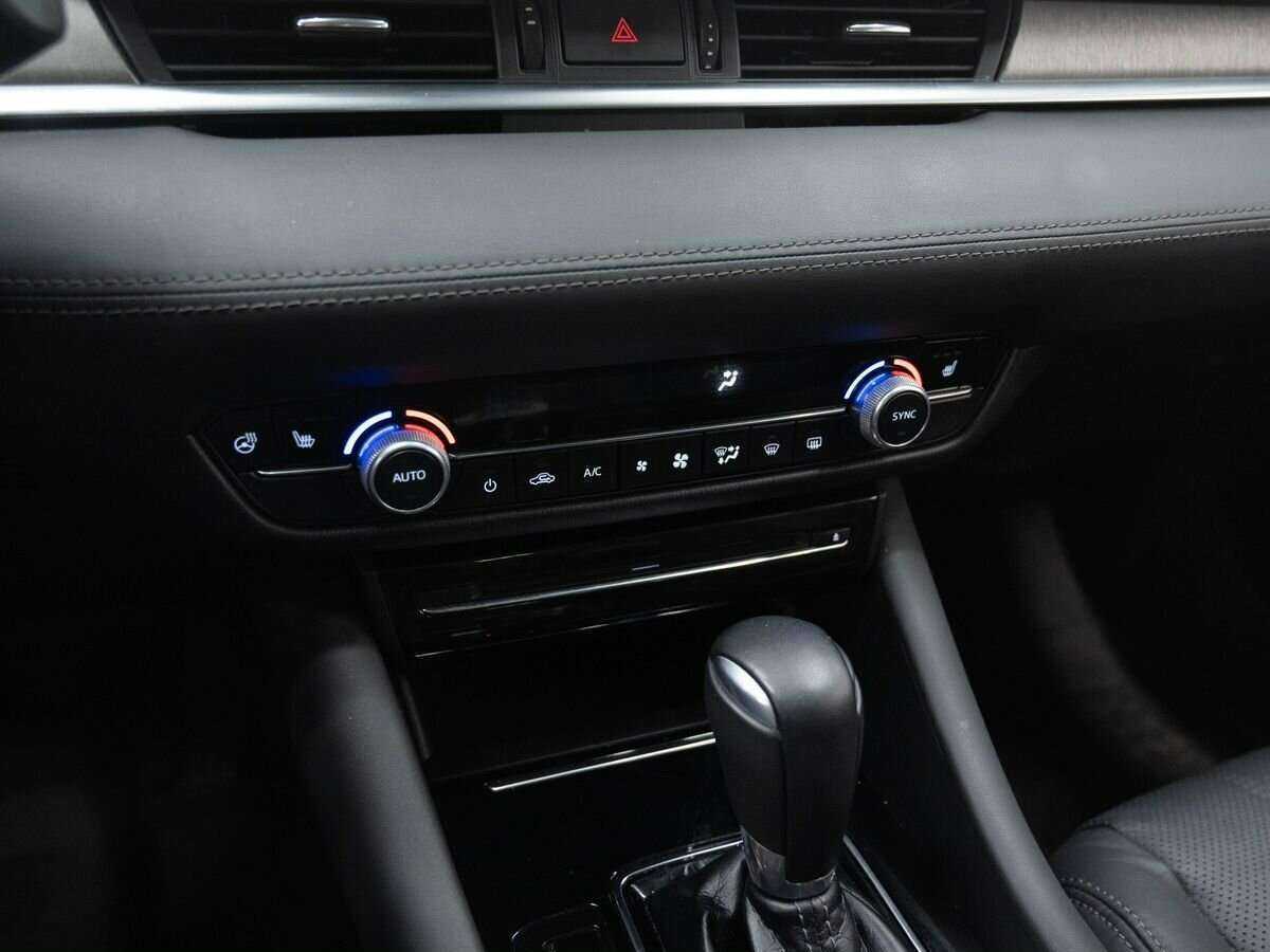 Купить Mazda 6 с пробегом. Фото: #19