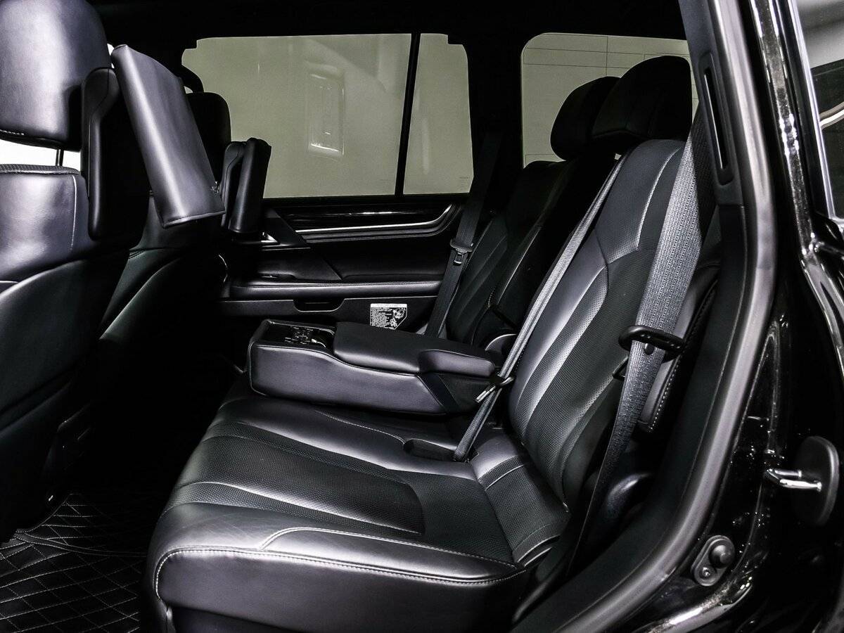 Купить Lexus LX с пробегом. Фото: #11