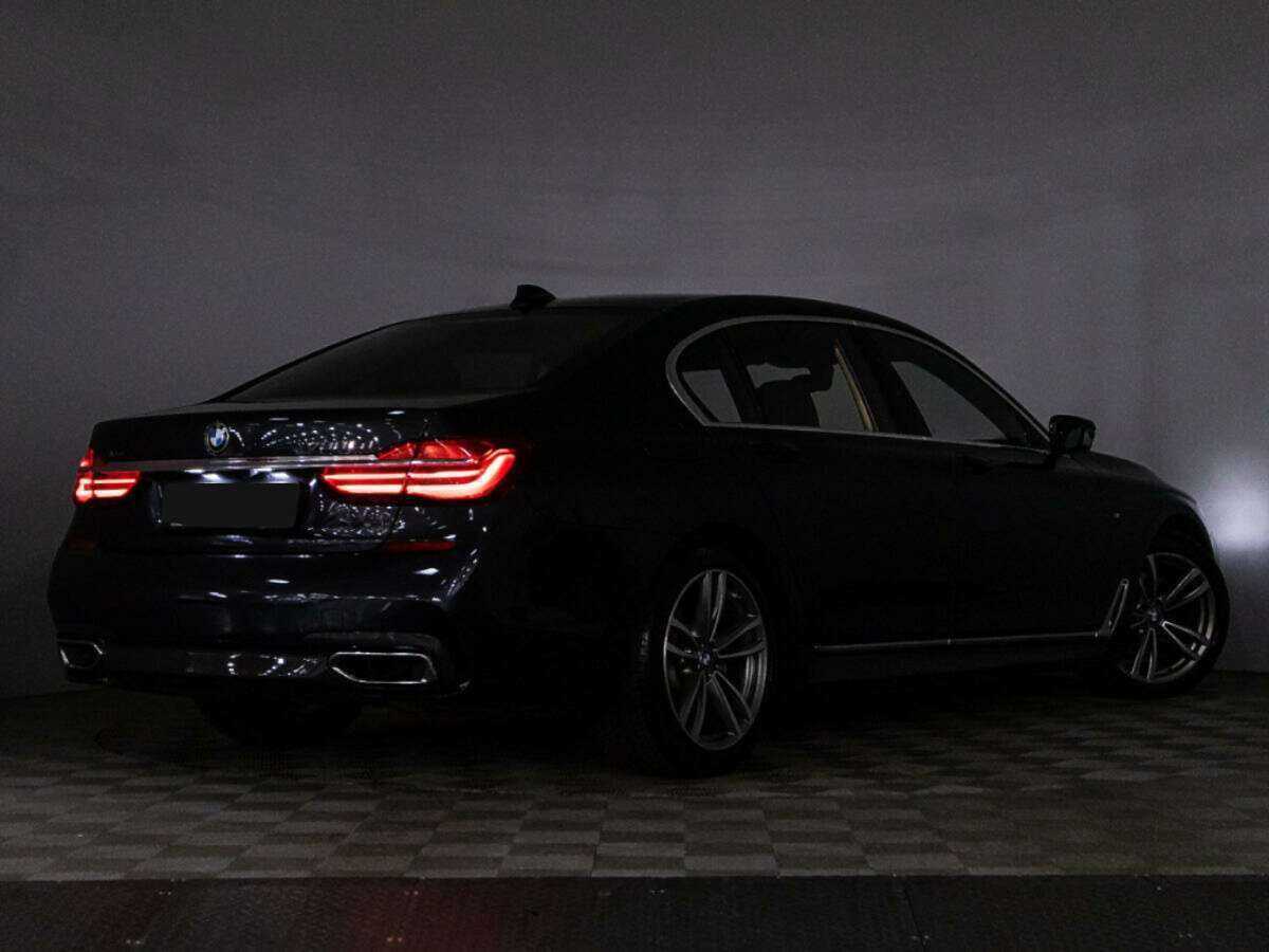 Купить BMW 7 серии с пробегом. Фото: #33