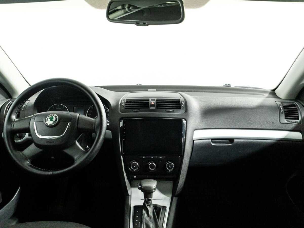 Купить Skoda Octavia с пробегом. Фото: #12