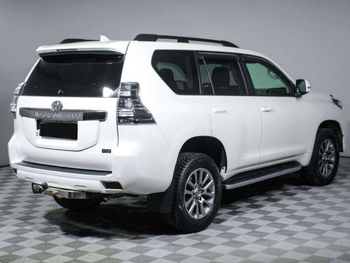 Купить Toyota Land Cruiser Prado с пробегом. Фото: #3