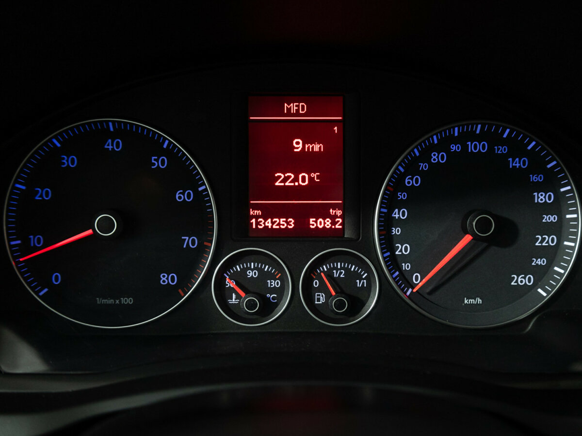 Купить Volkswagen Golf с пробегом. Фото: #11