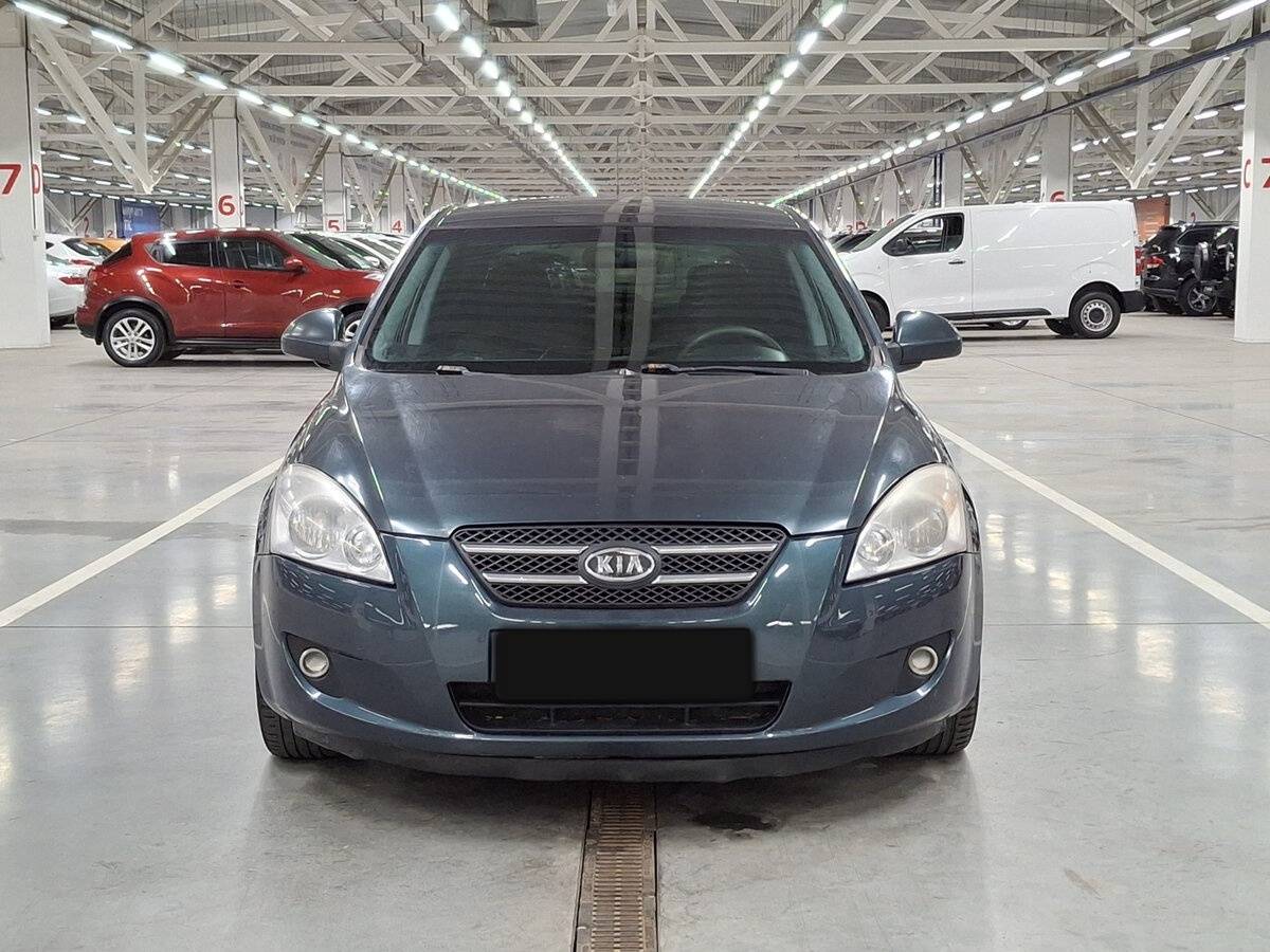 Купить Kia Ceed с пробегом. Фото: #1