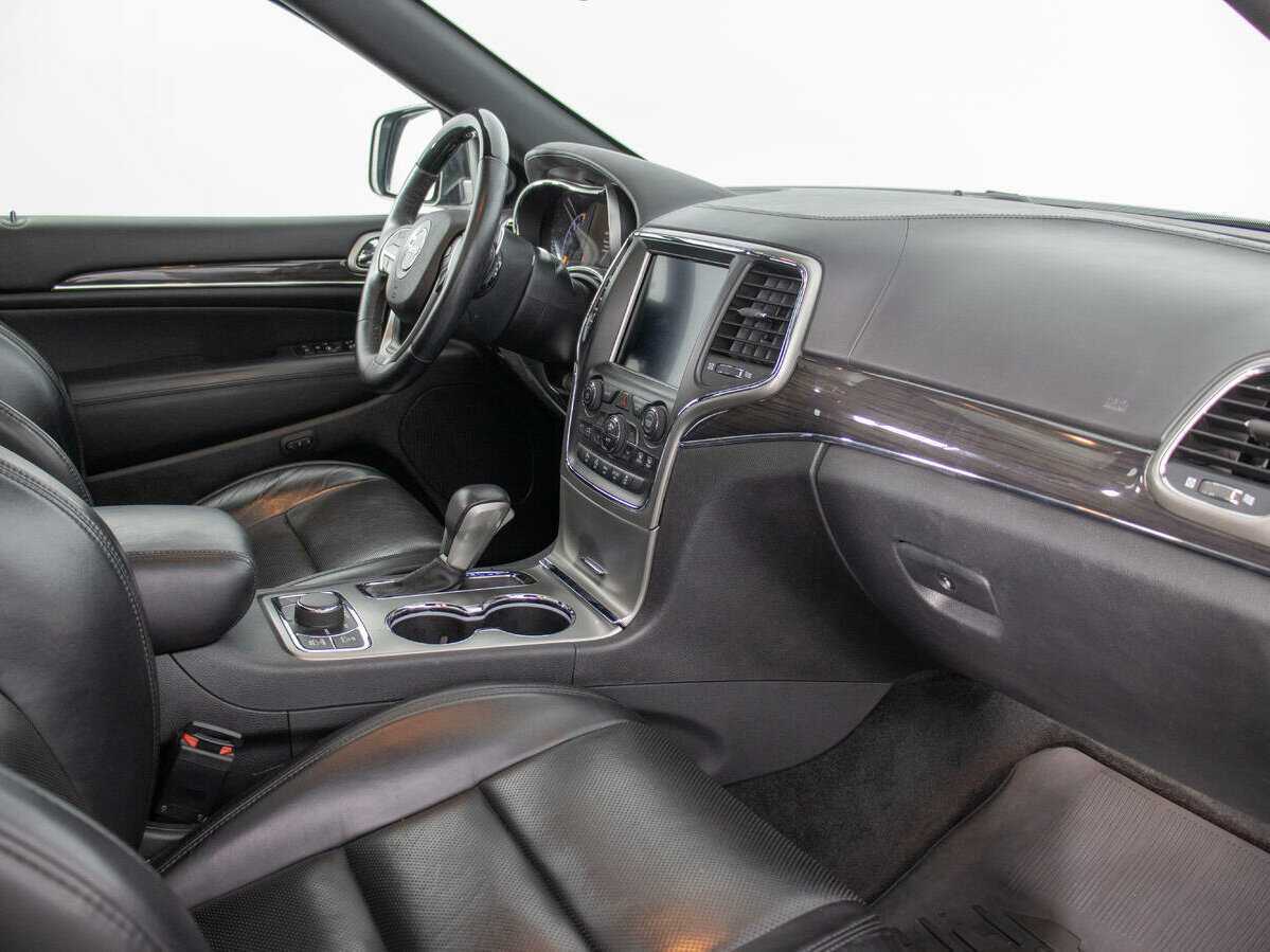 Купить Jeep Grand Cherokee с пробегом. Фото: #8