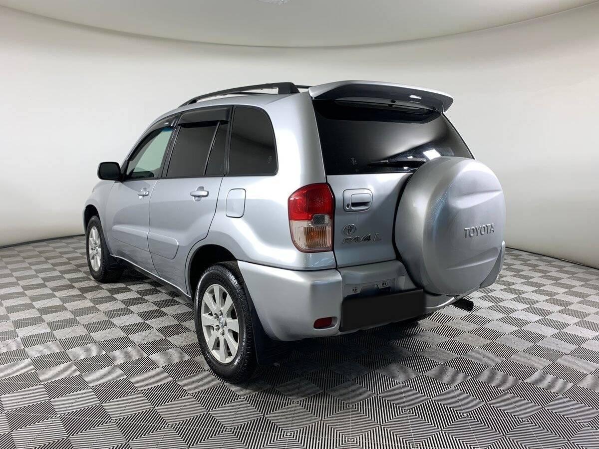 Купить Toyota RAV4 с пробегом. Фото: #6