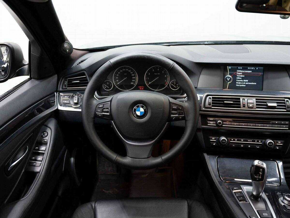 Купить BMW 5 серии с пробегом. Фото: #13