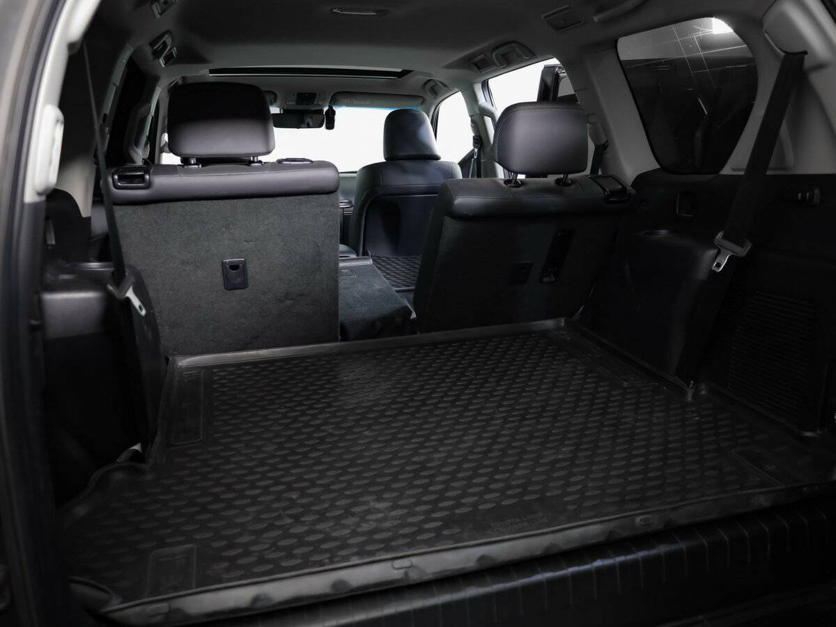 Купить Toyota Land Cruiser Prado с пробегом. Фото: #32