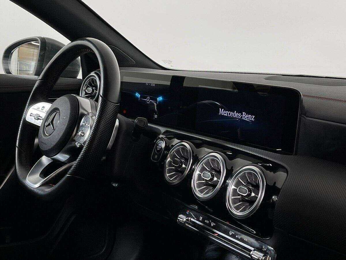 Купить Mercedes-Benz CLA с пробегом. Фото: #9