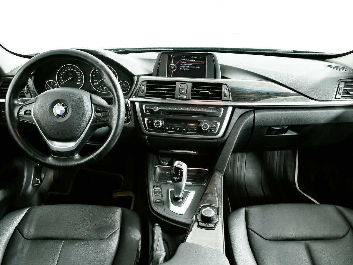 Купить BMW 3 серии с пробегом. Фото: #10