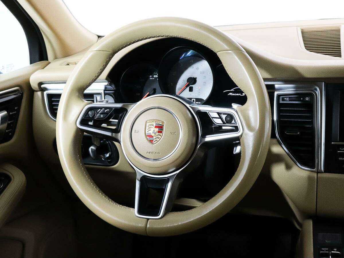 Купить Porsche Macan с пробегом. Фото: #11