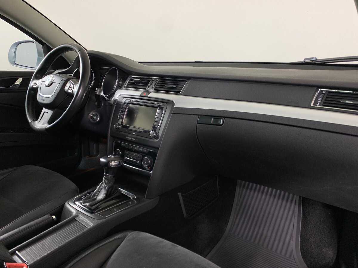 Купить Skoda Superb с пробегом. Фото: #13