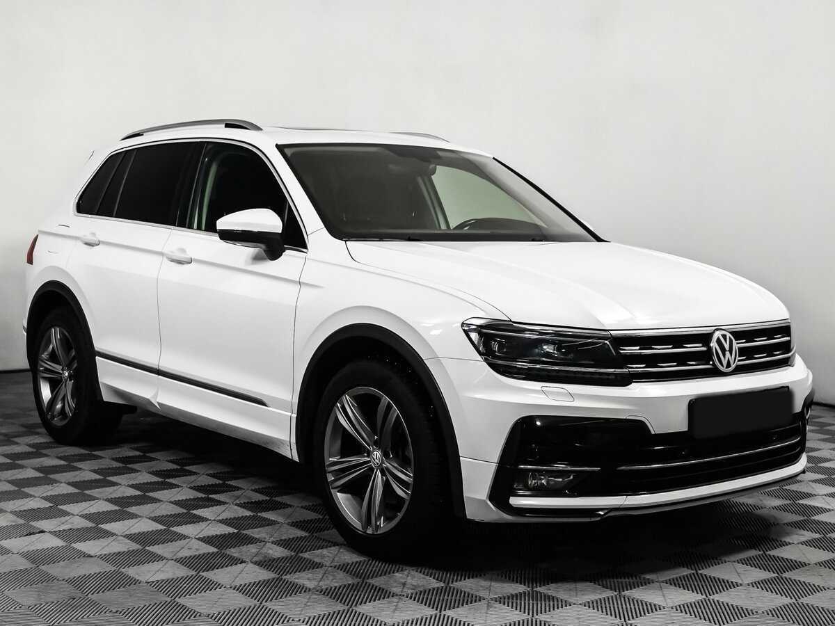 Купить Volkswagen Tiguan с пробегом. Фото: #2