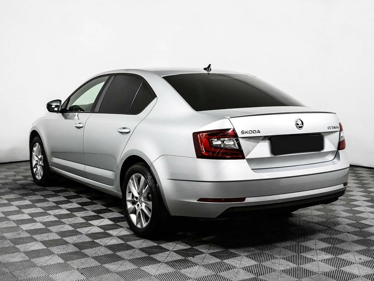 Купить Skoda Octavia с пробегом. Фото: #6