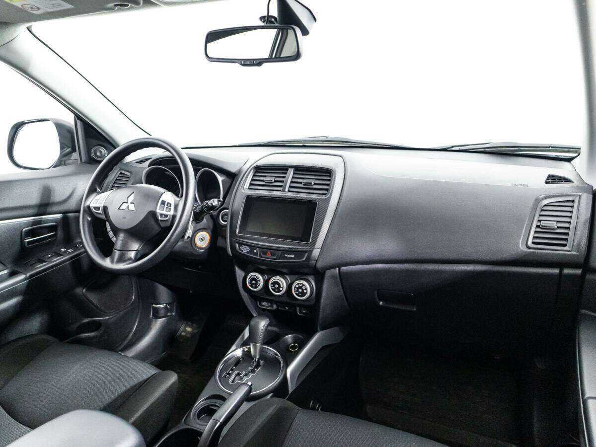 Купить Mitsubishi ASX с пробегом. Фото: #8