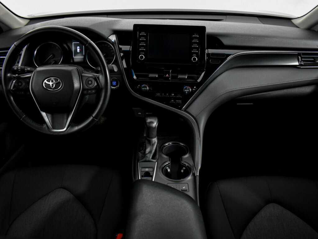 Купить Toyota Camry с пробегом. Фото: #13