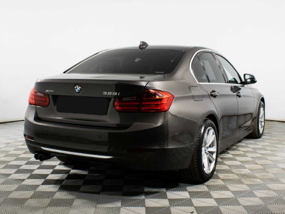Купить BMW 3 серии с пробегом. Фото: #4
