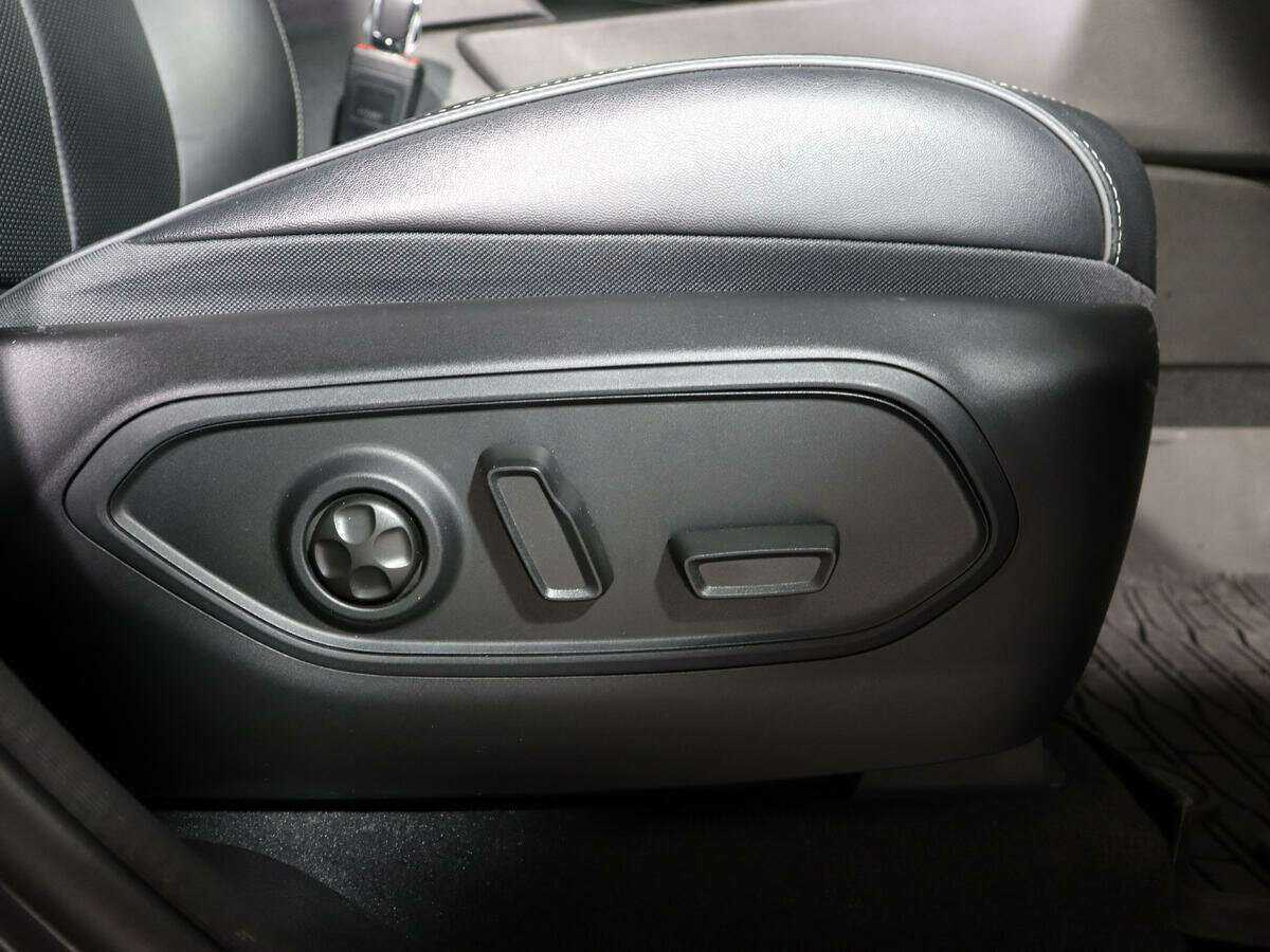 Купить Jeep Grand Cherokee с пробегом. Фото: #11
