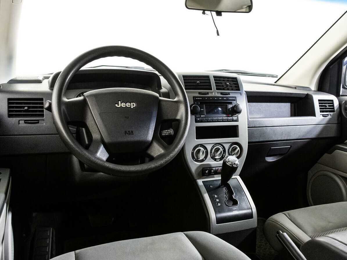 Купить Jeep Compass с пробегом. Фото: #10