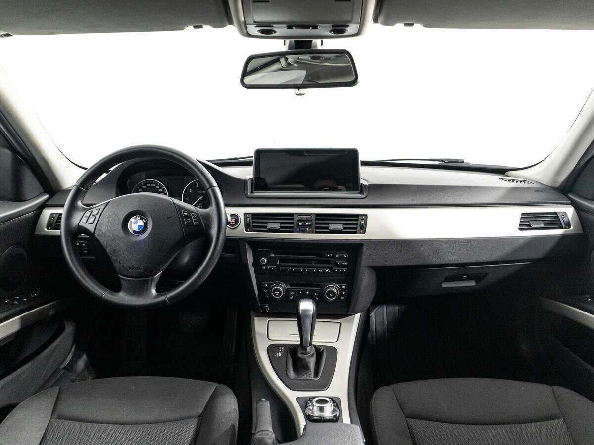Купить BMW 3 серии с пробегом. Фото: #12