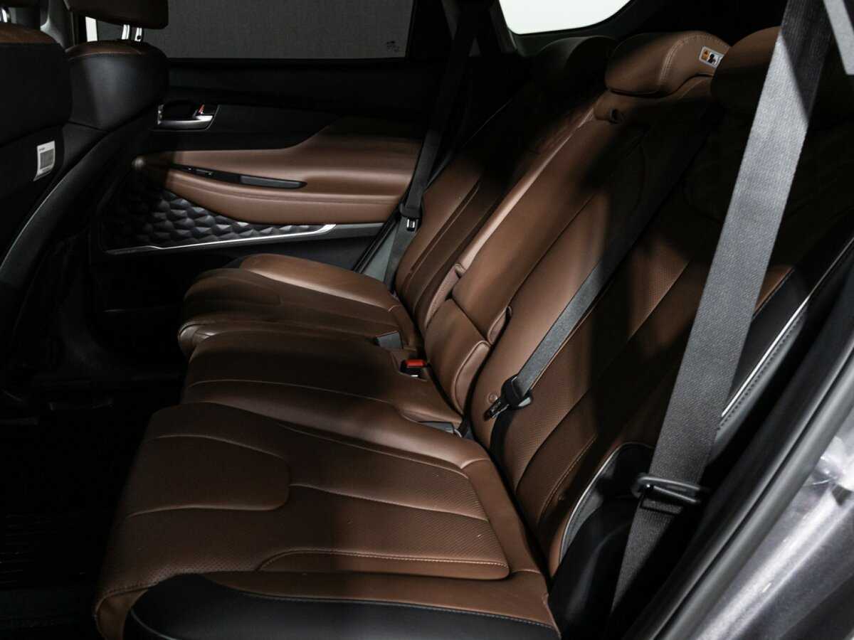 Купить Hyundai Santa Fe с пробегом. Фото: #9