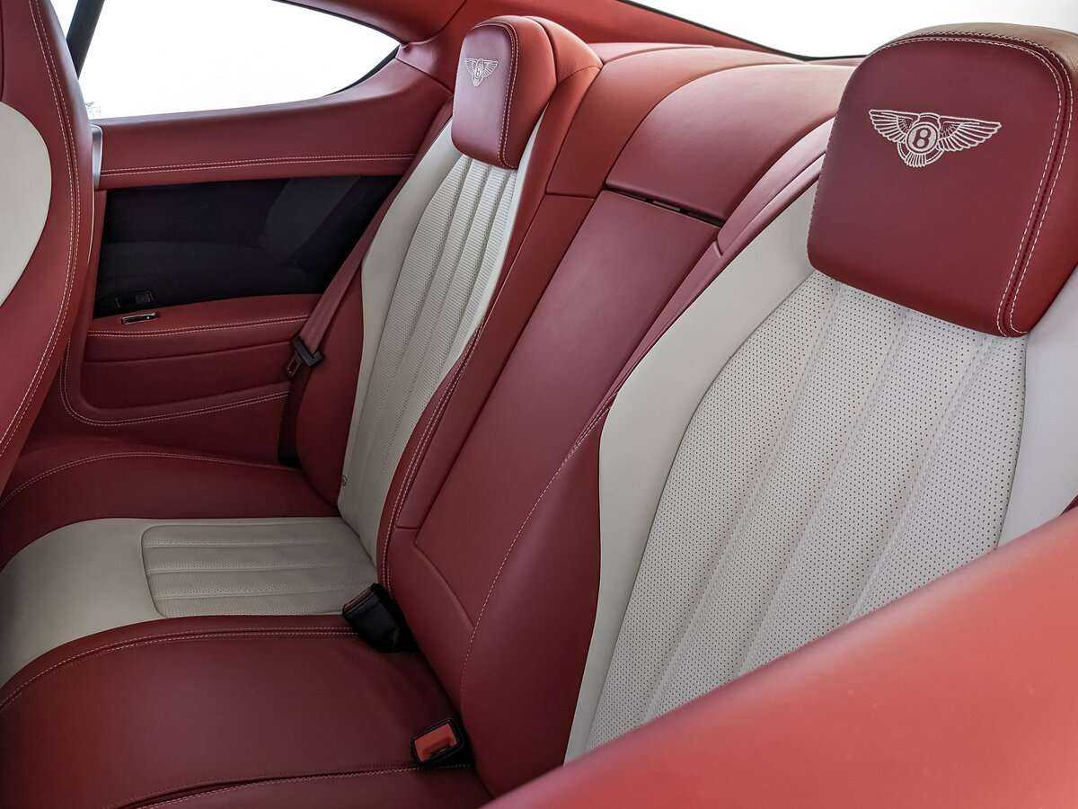 Купить Bentley Continental GT с пробегом. Фото: #13