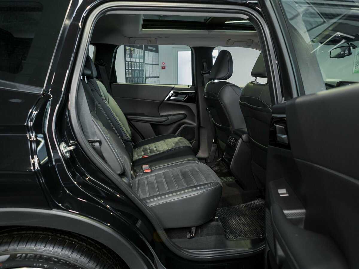 Купить Mitsubishi Outlander с пробегом. Фото: #9