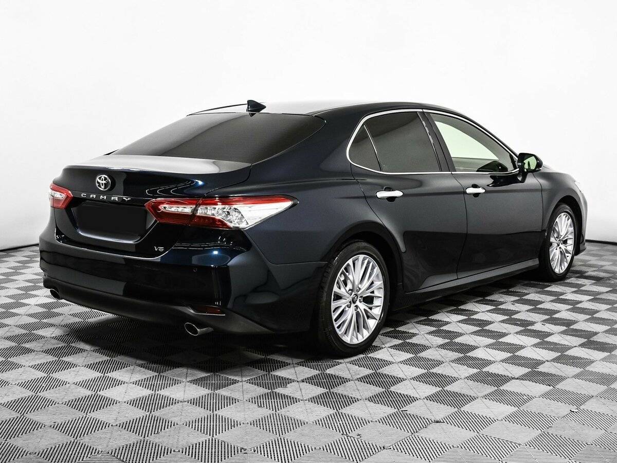 Купить Toyota Camry с пробегом. Фото: #4