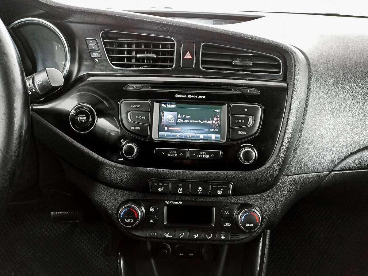 Купить Kia Ceed с пробегом. Фото: #12