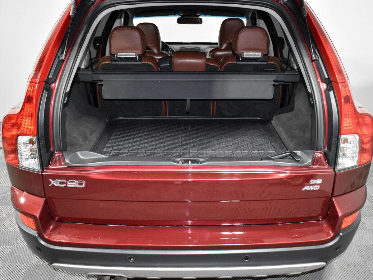 Купить Volvo XC90 с пробегом. Фото: #18