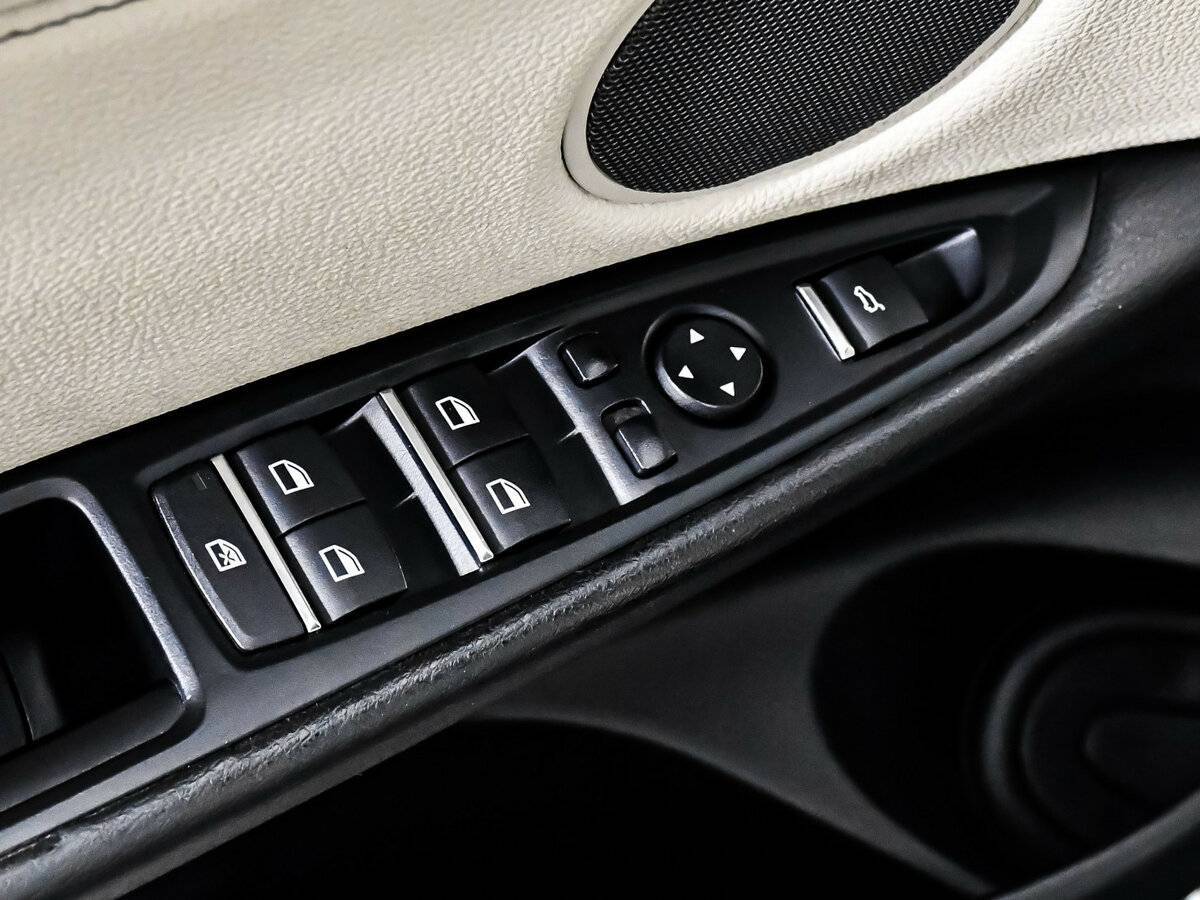 Купить BMW X5 с пробегом. Фото: #25
