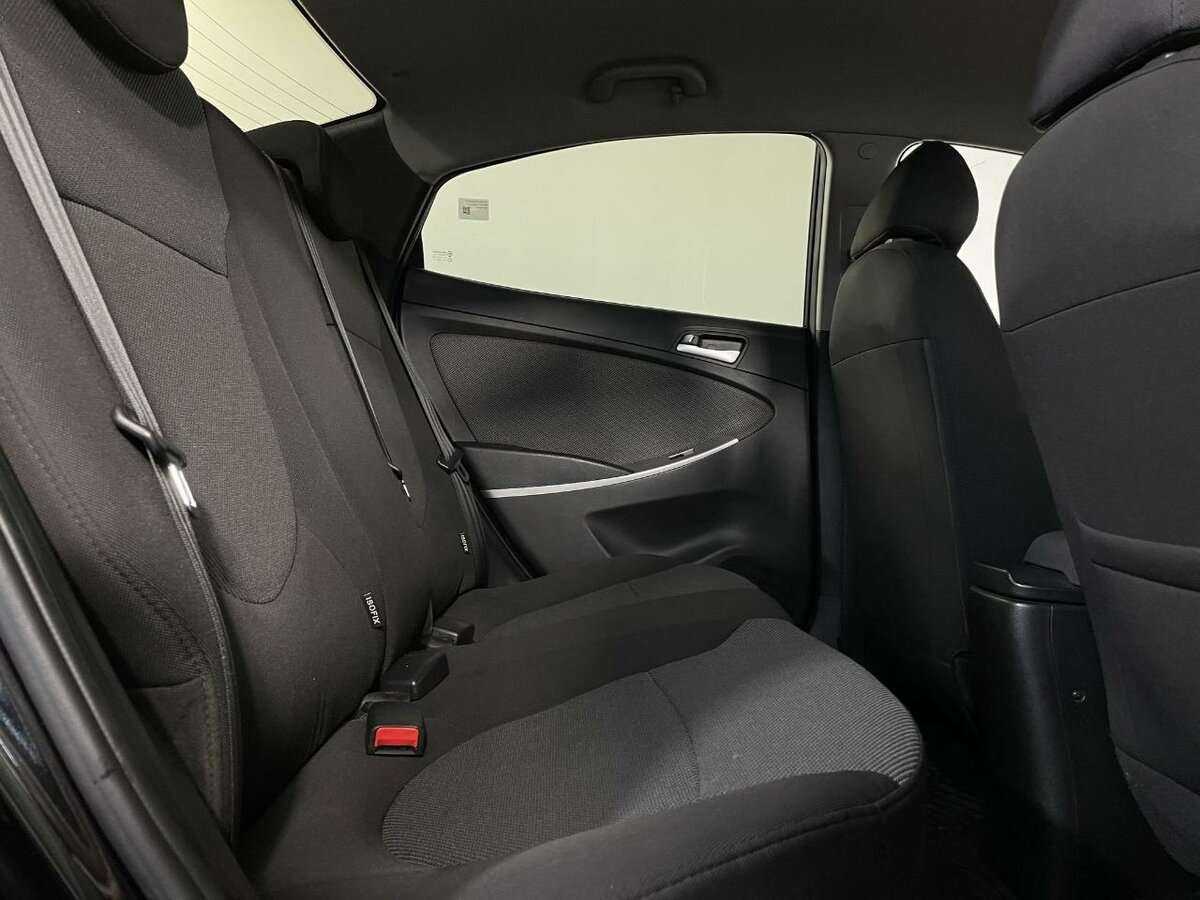 Купить Hyundai Solaris с пробегом. Фото: #16