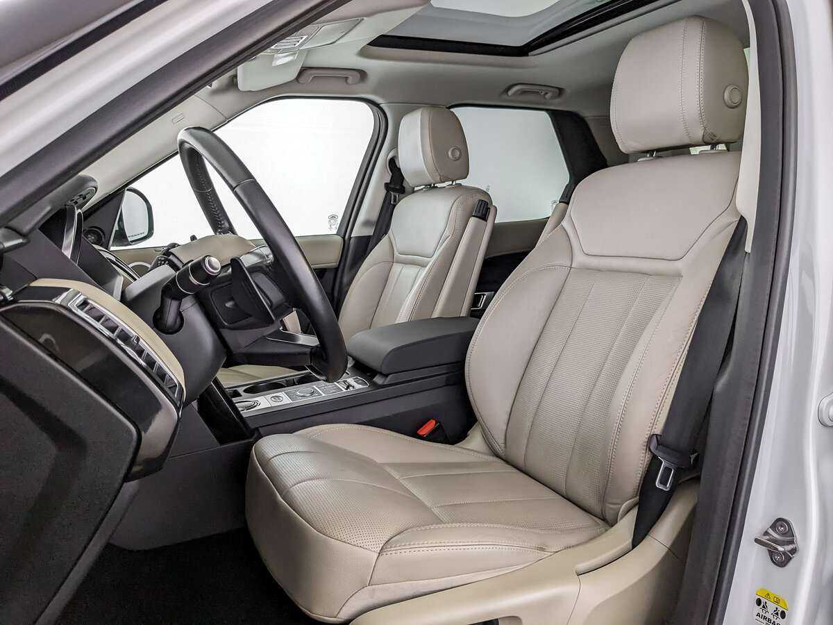 Купить Land Rover Discovery с пробегом. Фото: #15