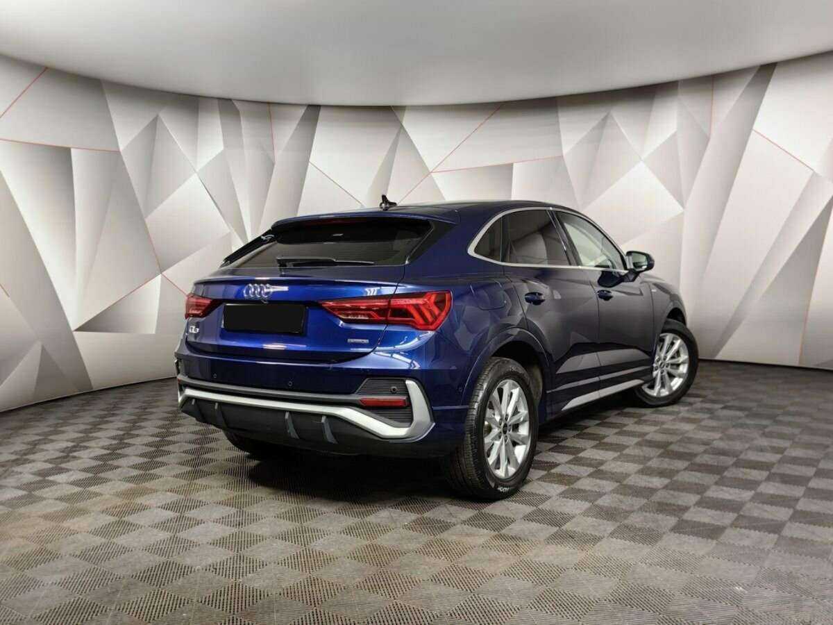 Купить Audi Q3 Sportback с пробегом. Фото: #1