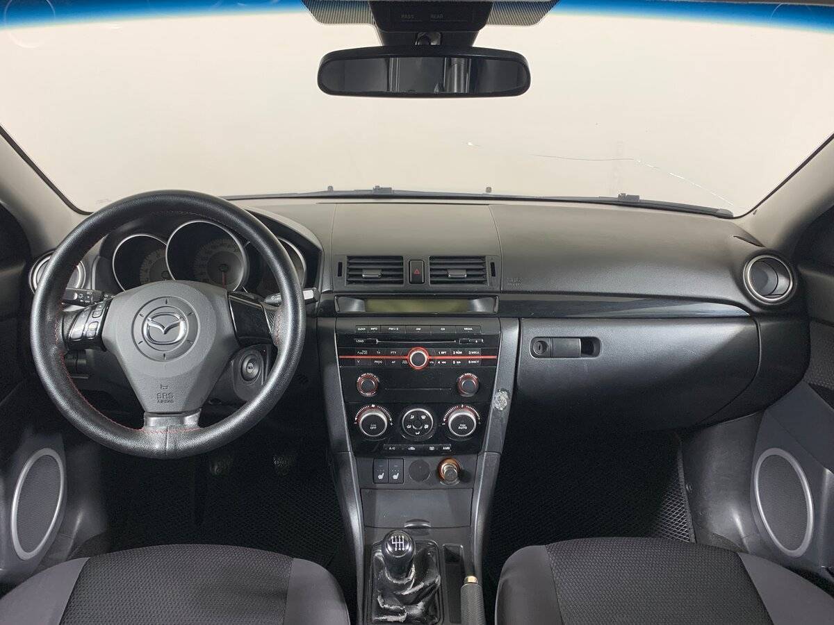 Купить Mazda 3 с пробегом. Фото: #11