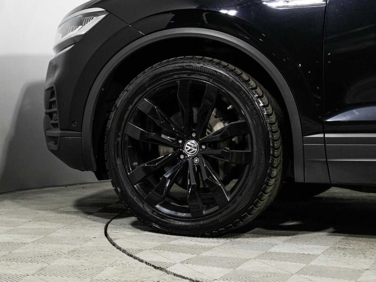 Купить Volkswagen Touareg с пробегом. Фото: #18