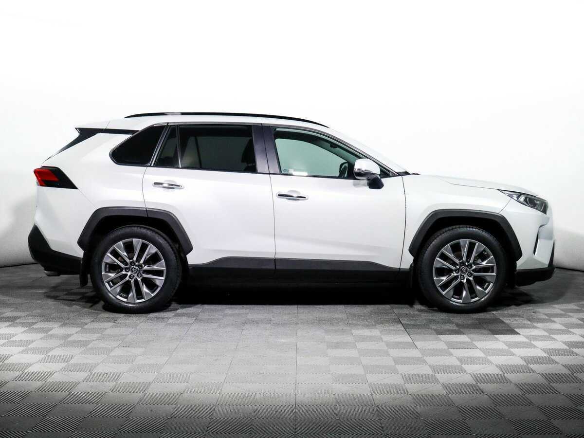 Купить Toyota RAV4 с пробегом. Фото: #3