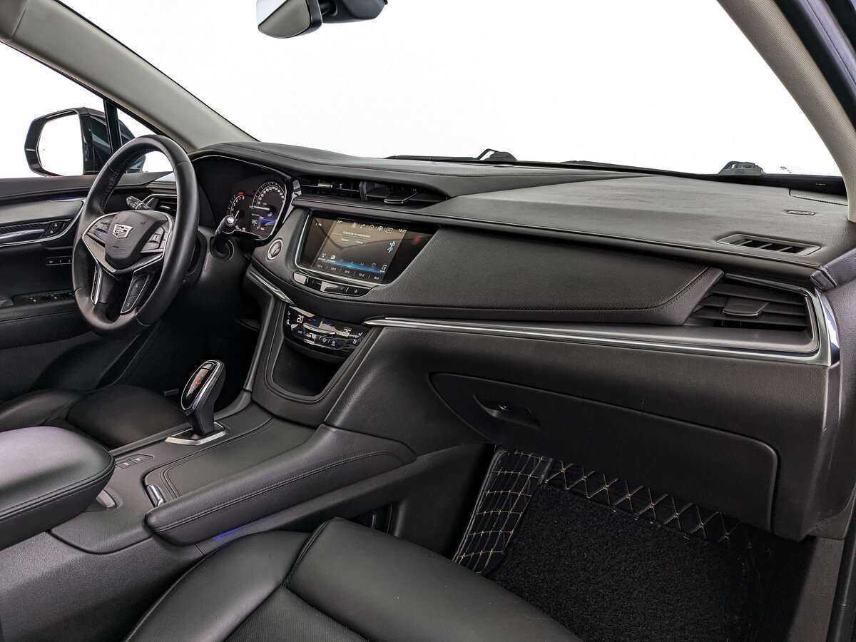 Купить Cadillac XT5 с пробегом. Фото: #8